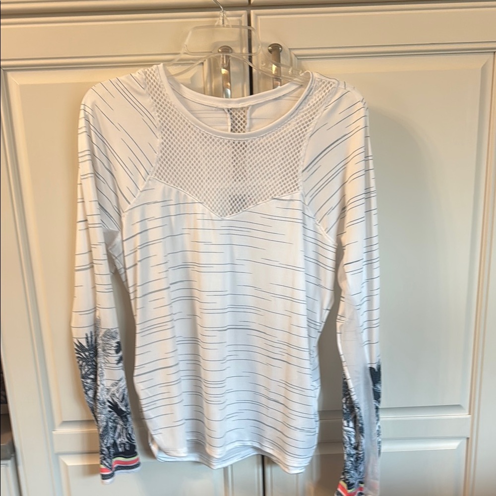 White and Black Women's Top